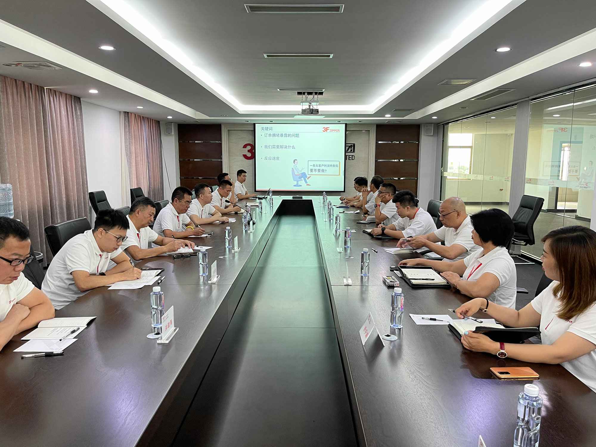 米兰·网站页面登陆入口-米兰online(中国)召开上半年总结暨下半年计划会议